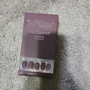 Red Aspen Nail Dashes - Burgundy